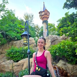 Meet your Posher, Riley